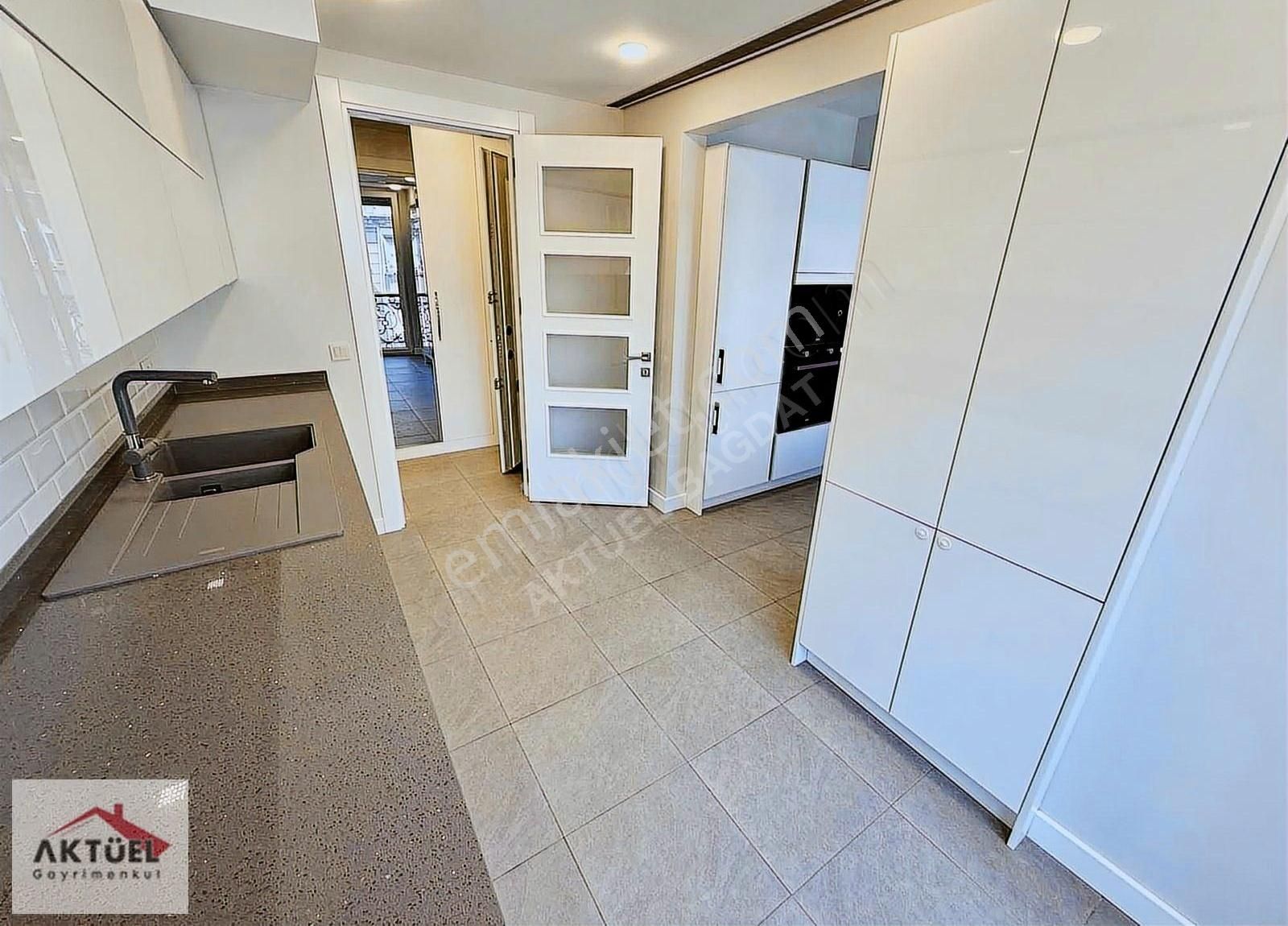 Caddebostan Sahil'de Denize 2 Adım 135 M2 Balkonlu Lüx 3+1 - Görsel 13