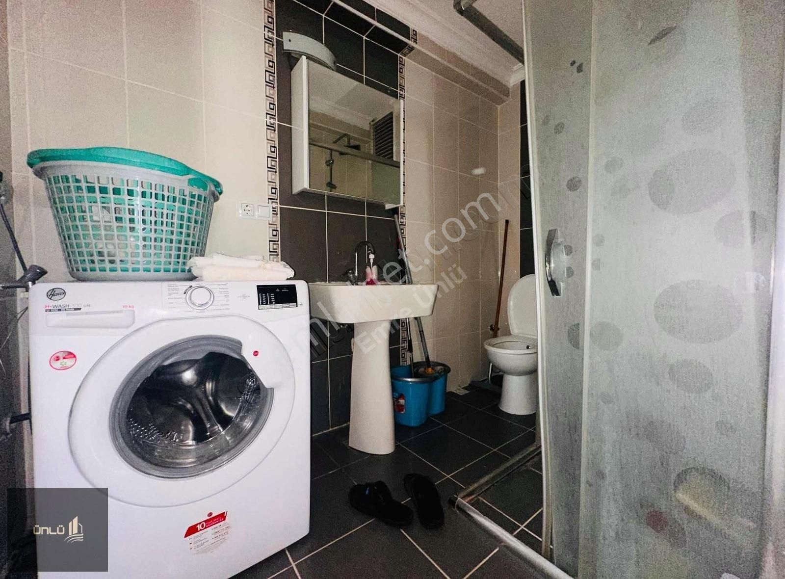 Halitpaşa'da Otoparklı Site İçi, Geniş,ferah Full Eşyalı 2+1