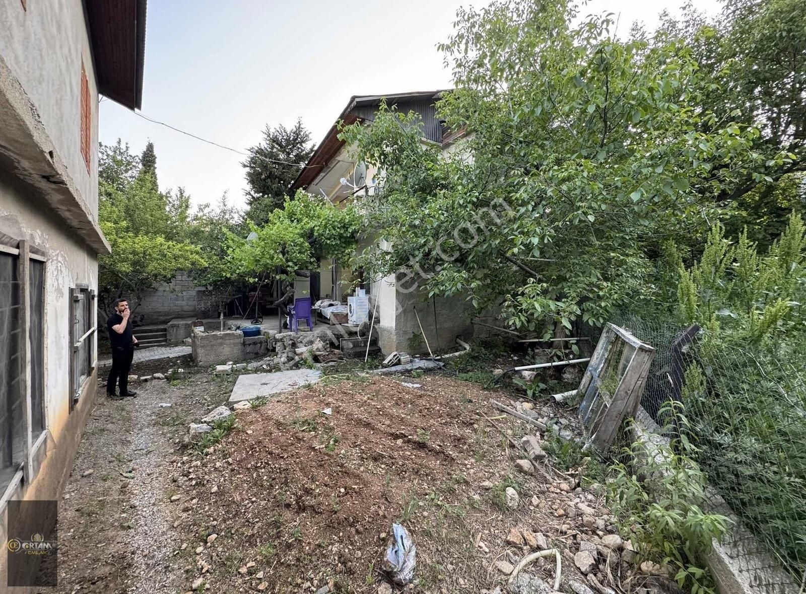 Ortam Emlak'tan Akçatekir Çarşıda 948m2'de 7 Daire 4 İşyeri - Görsel 3