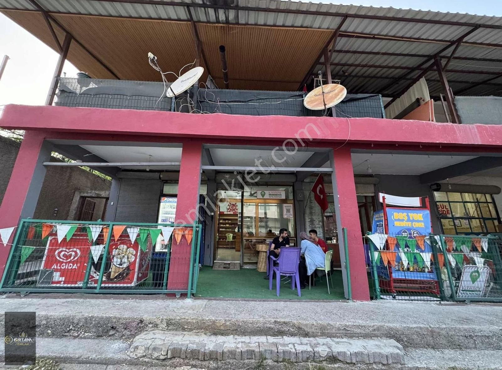 Ortam Emlak'tan Akçatekir Çarşıda 948m2'de 7 Daire 4 İşyeri - Görsel 13