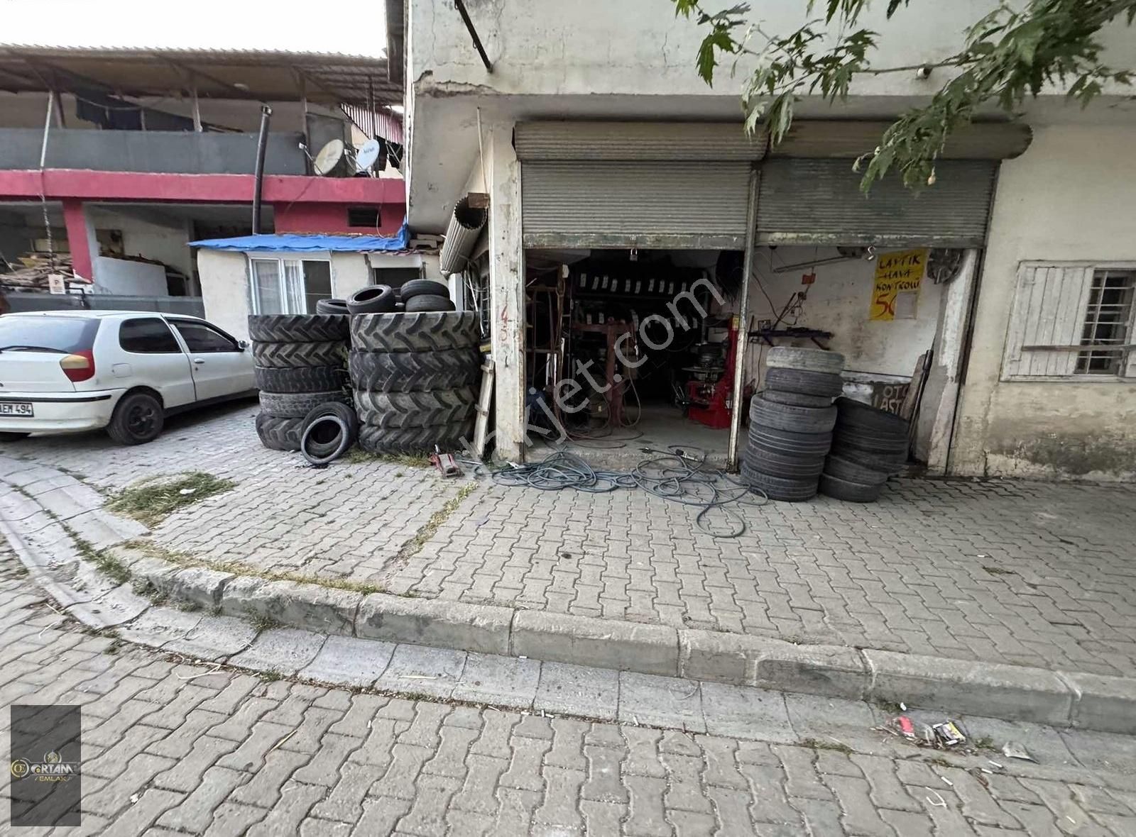 Ortam Emlak'tan Akçatekir Çarşıda 948m2'de 7 Daire 4 İşyeri - Görsel 18