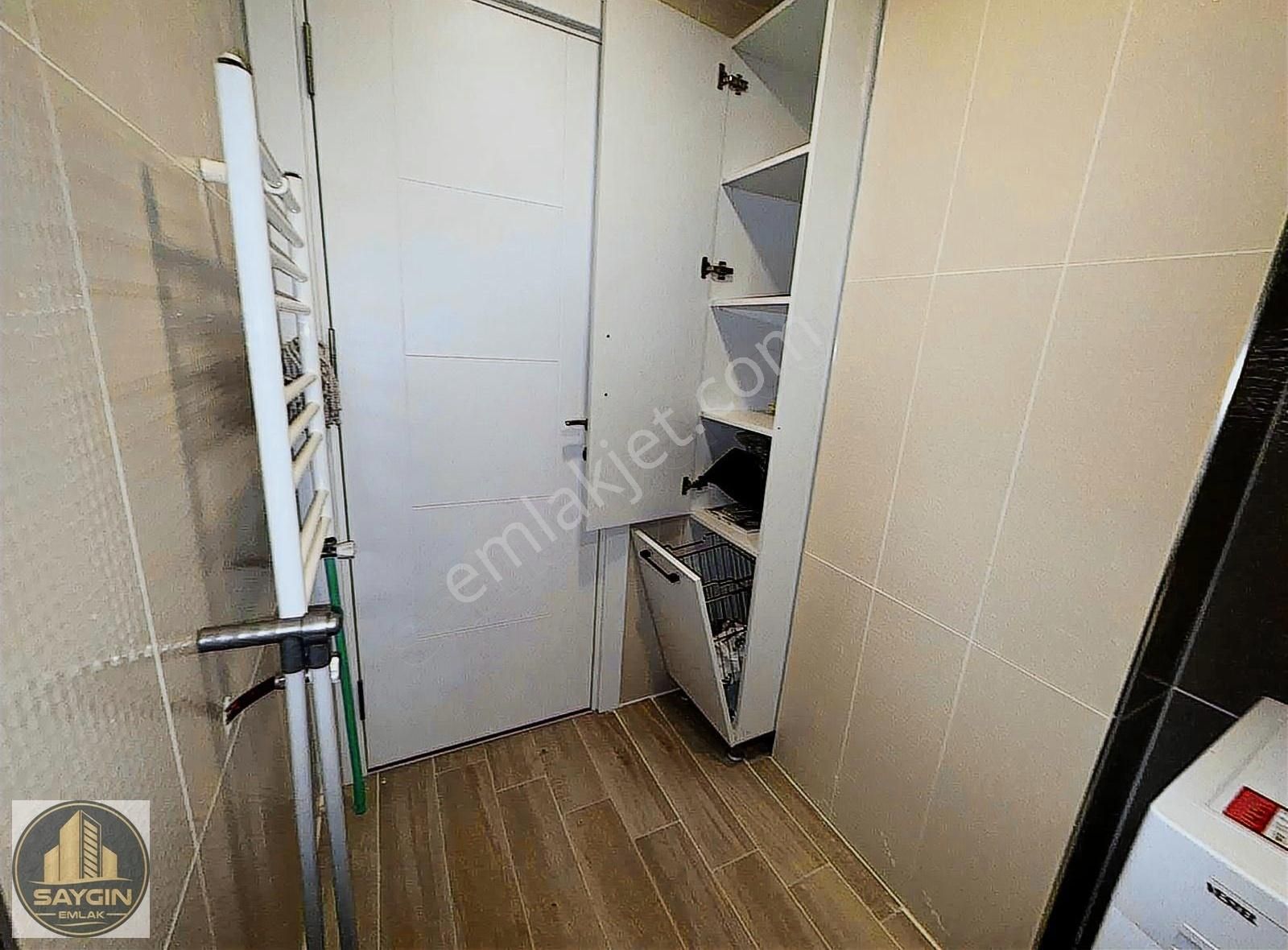 Alkaya Mevkinde Ulaşım Kolay Konumda 1+1