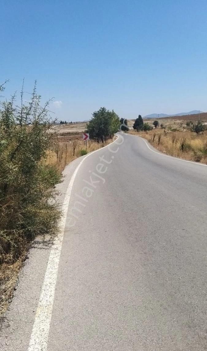 Seferihisar Hıdırlıkta 10.923m2 Yola Cephe Yatırımlık Satılık Tarla - Görsel 3