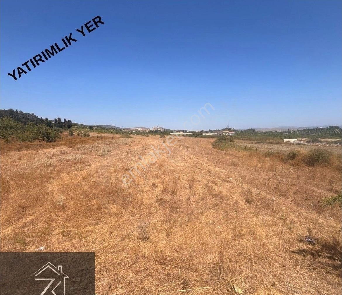 Seferihisar Hıdırlıkta 10.923m2 Yola Cephe Yatırımlık Satılık Tarla