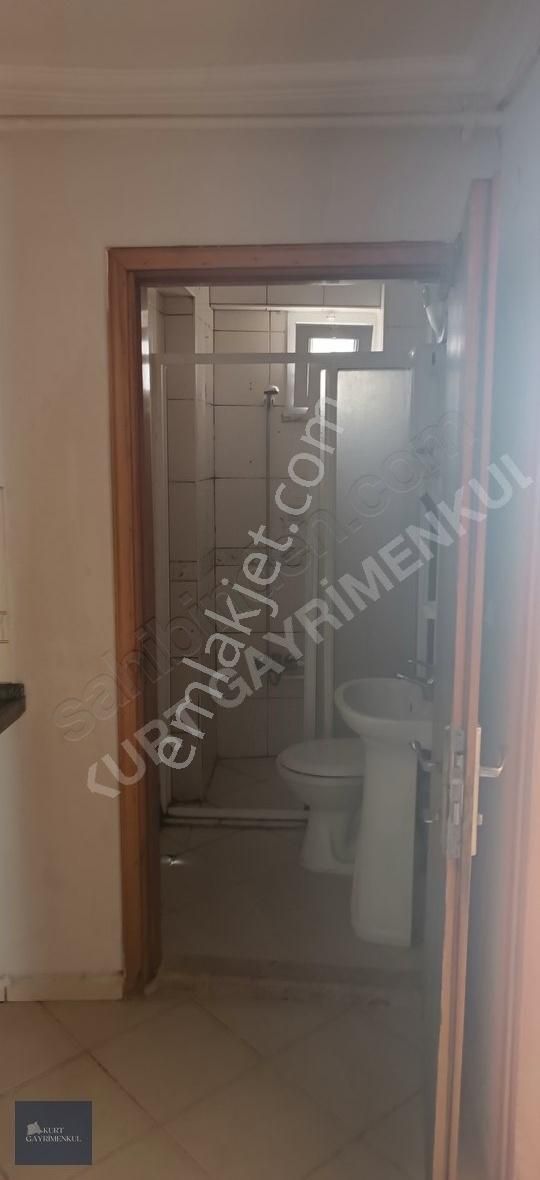 Kurt Gayrimenkulden Kiralık 1+1 Daire - Görsel 9