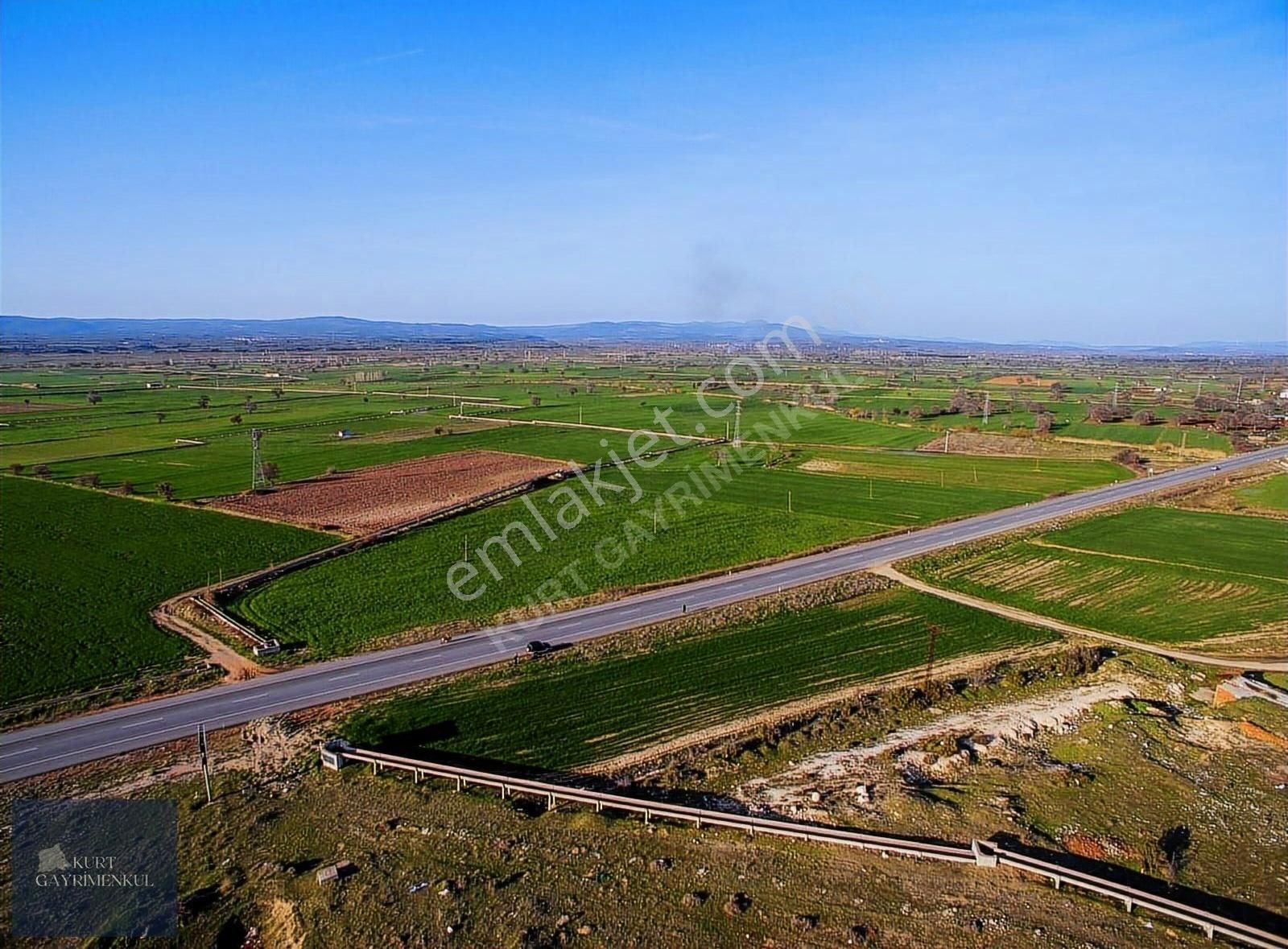 Kurt Gayrimenkul'den Ezine Bayramiç Ana Yola Cephe Fırsat Tarla - Görsel 11