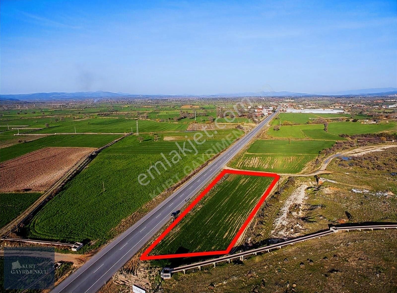 Kurt Gayrimenkul'den Ezine Bayramiç Ana Yola Cephe Fırsat Tarla - Görsel 4