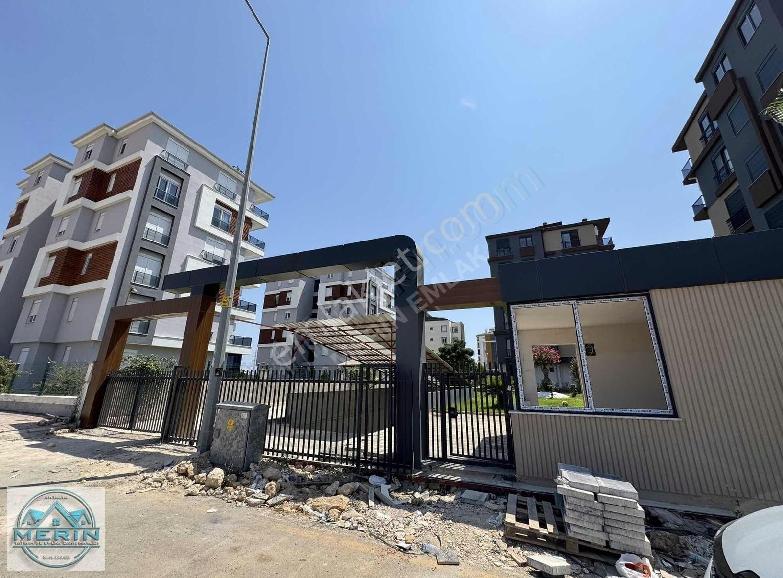 Göksu Sıfır Havuzlu Kapalı Otoparklı 2+1 Satılık Bahçe Dubleks - Görsel 15