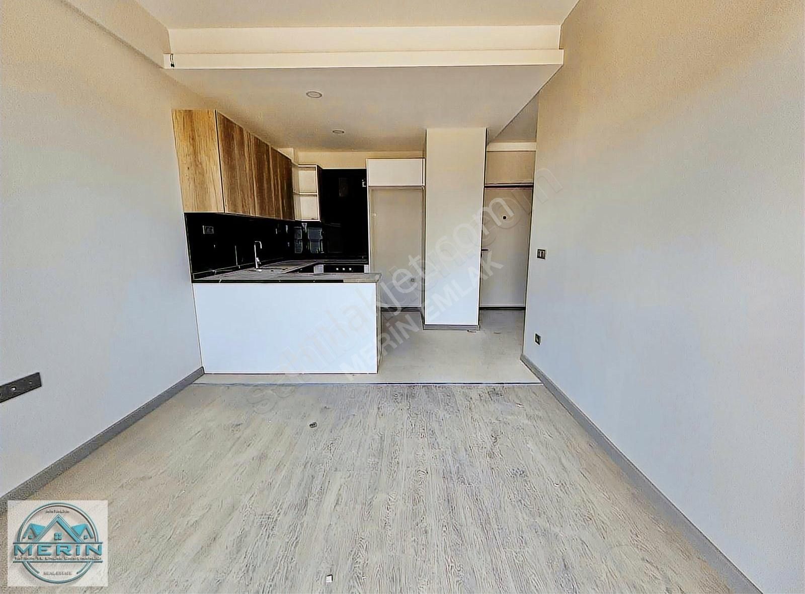 Altıntaş Cross Twins'te Lüks 1+1 Katta Asansörlü Satılık Daire - Görsel 11