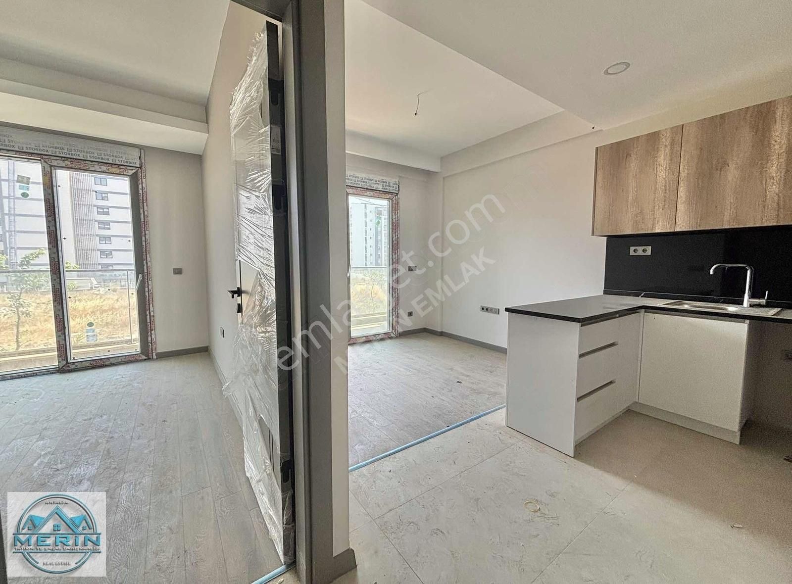 Altıntaş Cross Twins'te Lüks 1+1 Katta Asansörlü Satılık Daire - Görsel 3