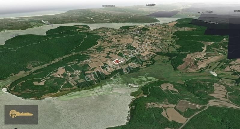 Arnavutköy Balaban Satılık Çevrili Tarla Göl Manzaralı 569m2 - Görsel 3