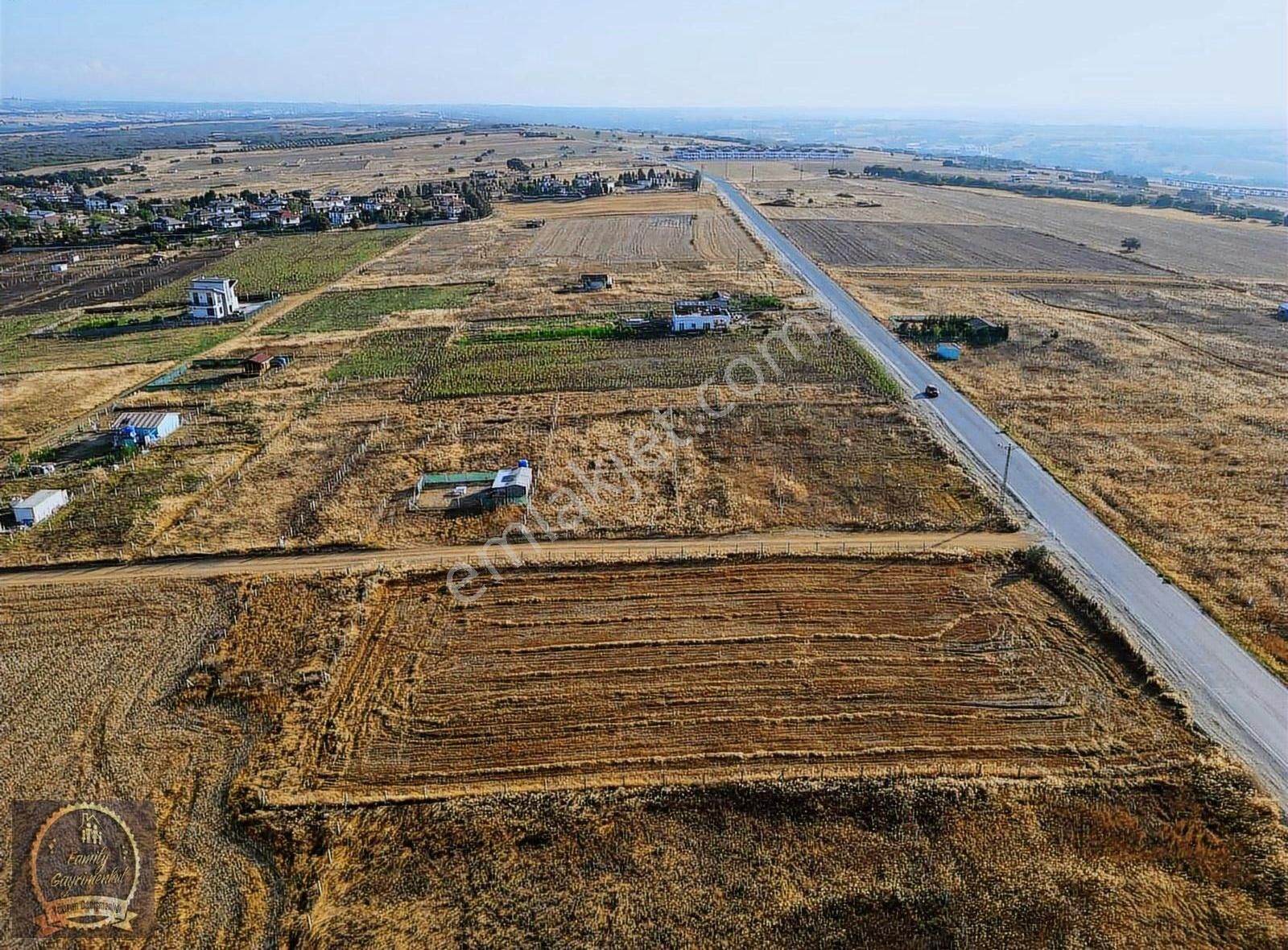 Silivri Çanta'da Gölet Manzaralı Satılık Villa İmarlı Fırsa Arsa - Görsel 9