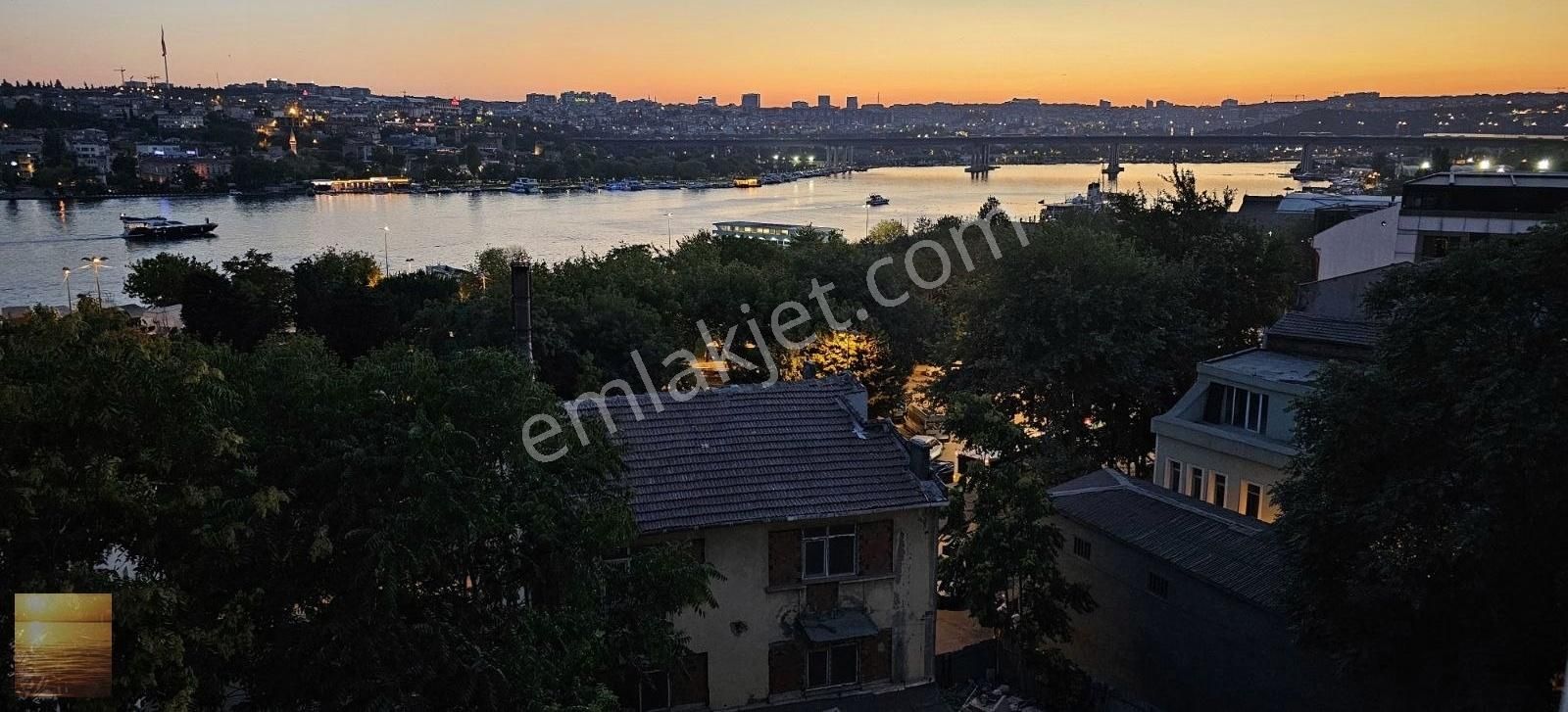 Muhteşem Manzaralı 2+1 Satılık Daire