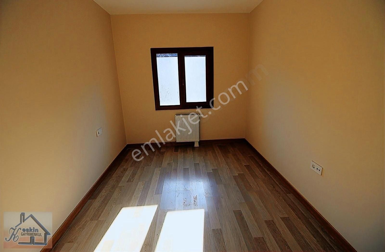 Vadi Evlerinde Satılık 2+1 Köşe Ara Kat Daire - Görsel 7