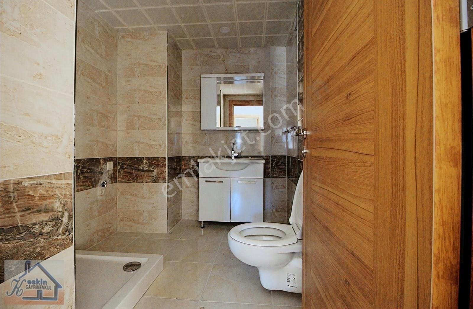 Vadi Evlerinde Satılık 2+1 Köşe Ara Kat Daire - Görsel 16