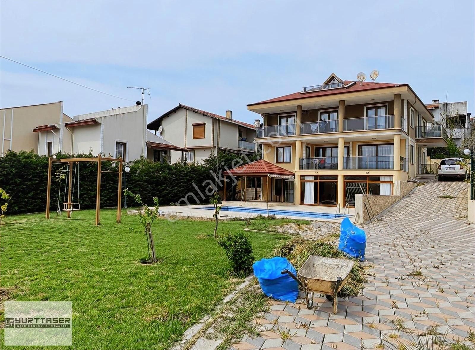Silivri Altınorak Sitesi 1216m2 İçerisinde 9+2 Müstakil Villa - Görsel 3