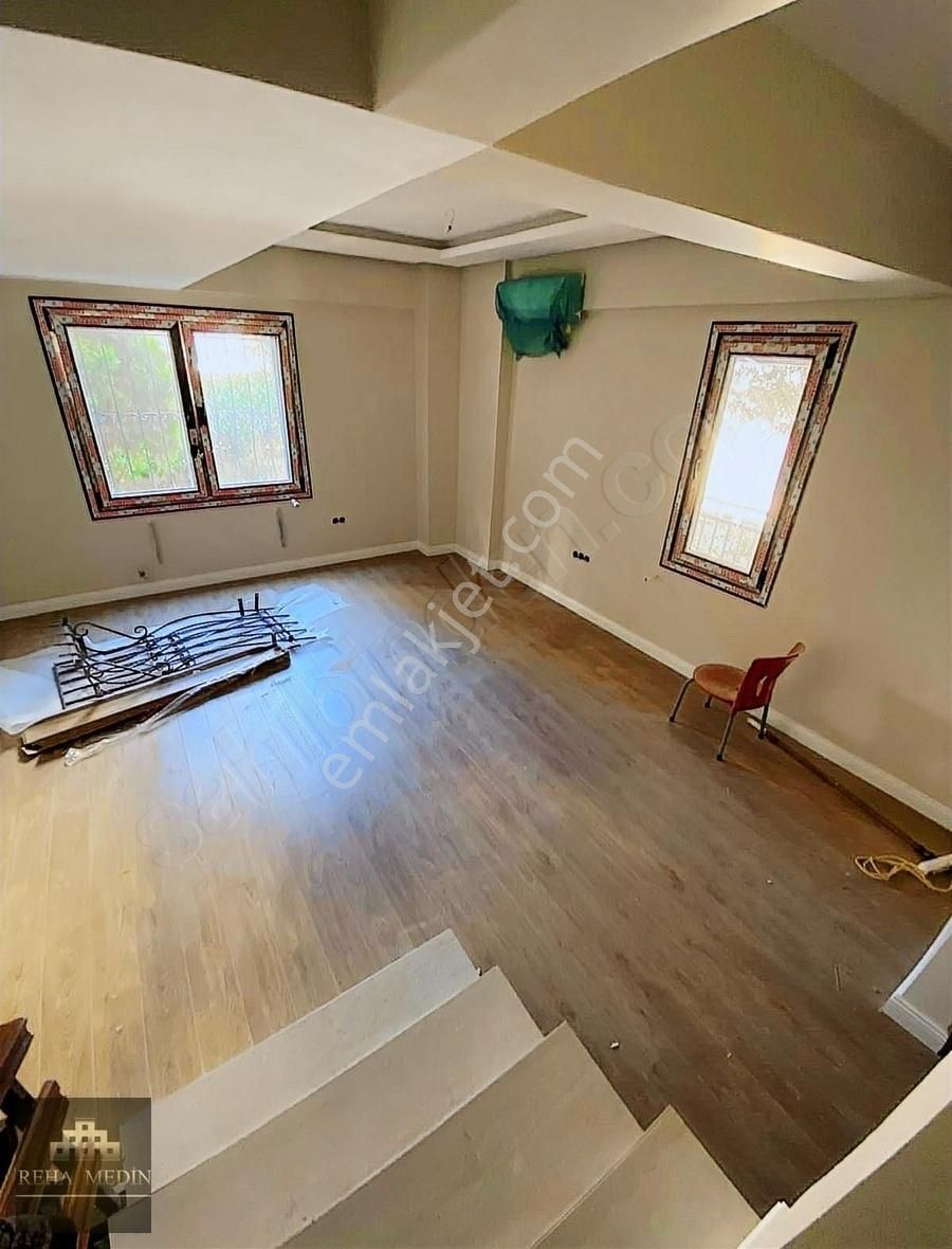 Maltepe Bağlarbaşında Bahçe Kullanımlı 3+1 Mustakil Satılık - Görsel 13