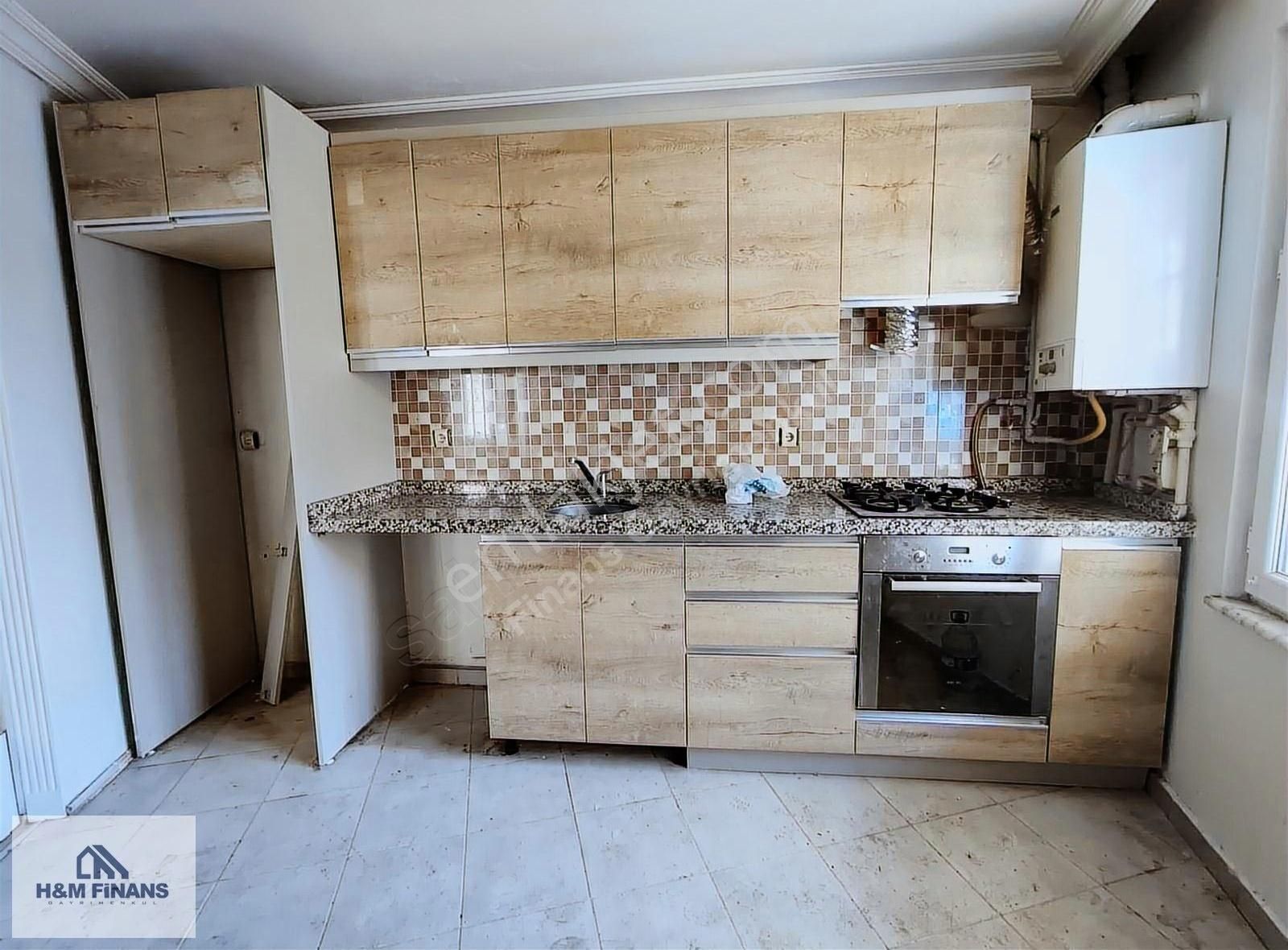 Çekmeköy Merkez Mahallesi 2+1 Kiralık Daire