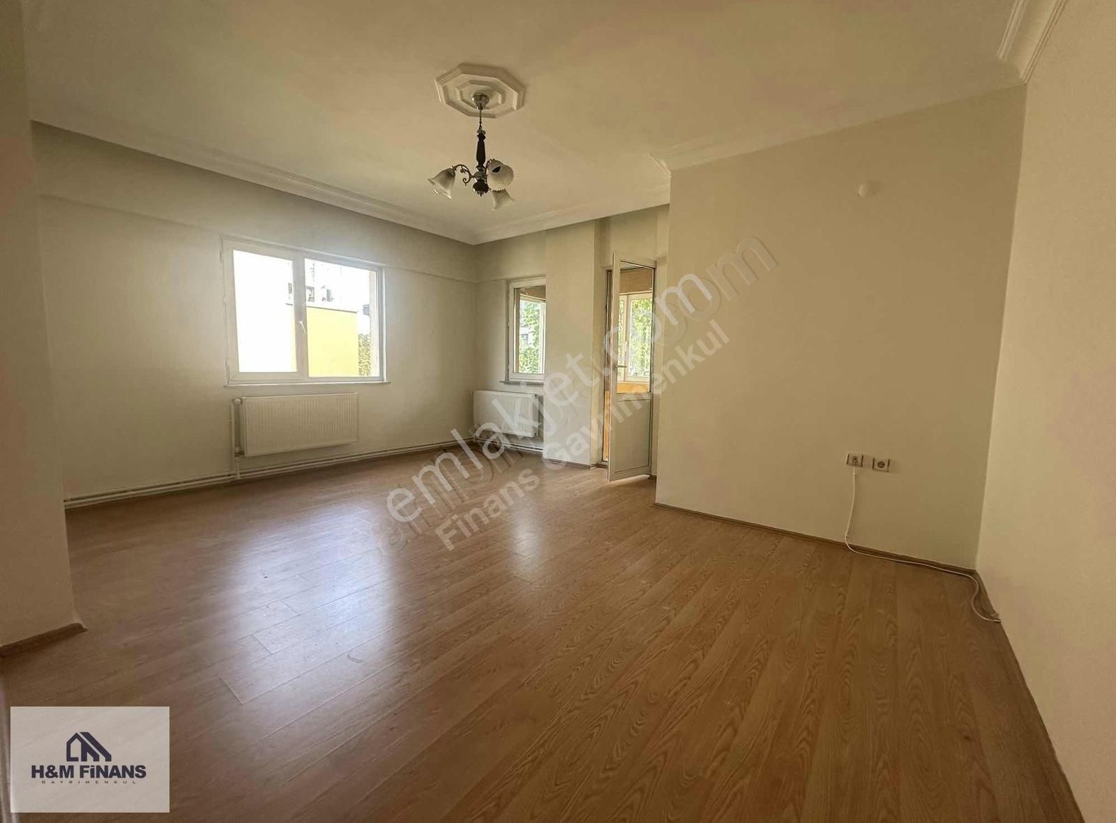 Çekmeköy Vuralkent Sitesi 3+1 Geniş Ve Ferah Kiralık Daire