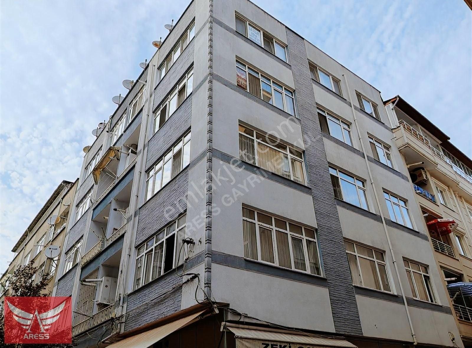 Aress Den Satılık İlkadım 2+1 Daire Çiftlik Caddesi Mevki