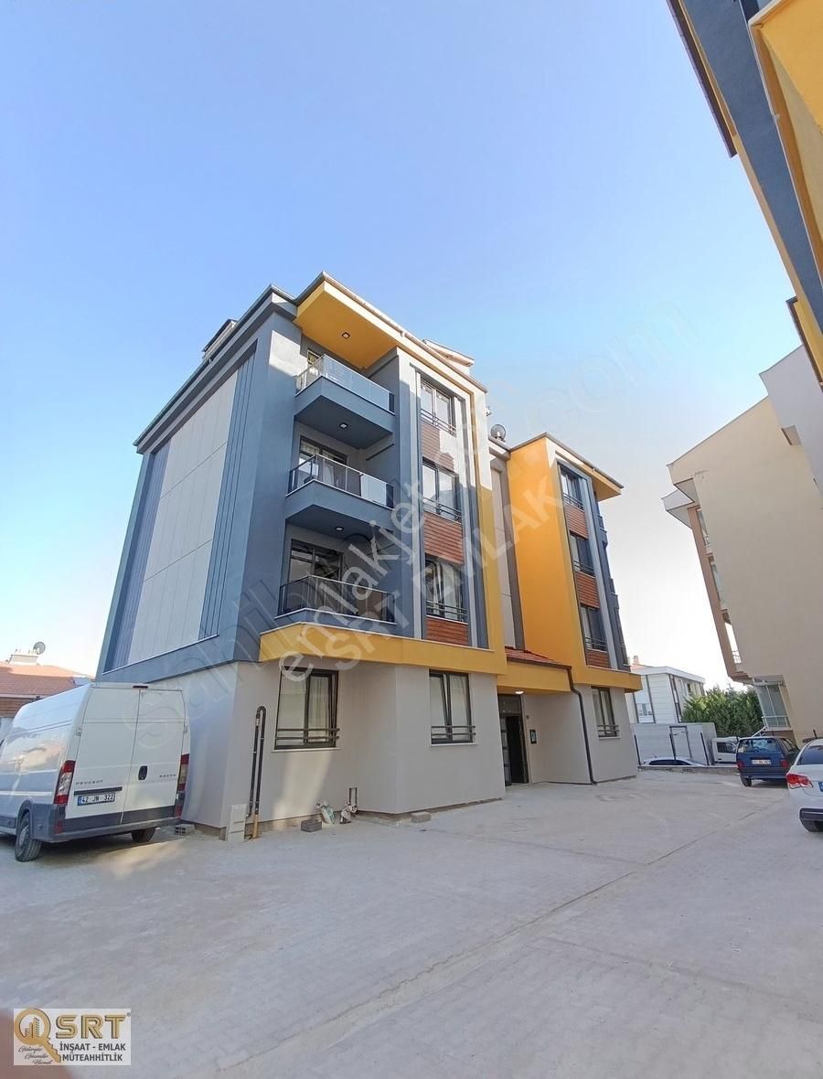 Hocacihan Hicaz Caddesinde Satılık 2+1