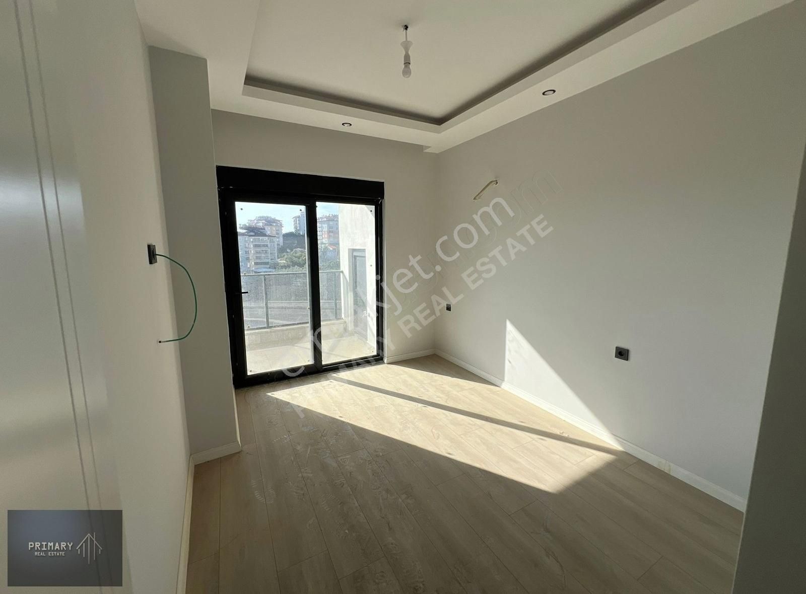 Çıplaklı Mah Çarşamba Caddesine Yakın Site İçi Satılık 1+1 Daire