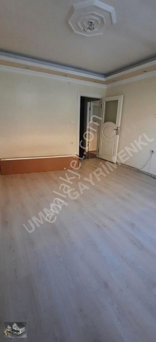 Eyüp İslambeyde Merkezi Konumda Caddeye Paralel Satılık Dublex - Görsel 2