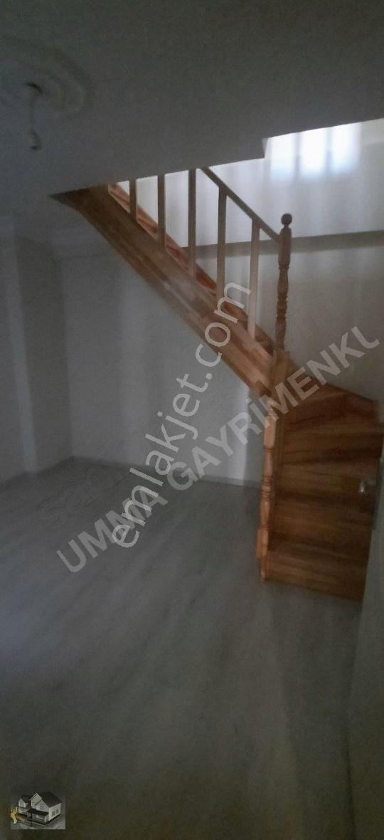 Eyüp İslambeyde Merkezi Konumda Caddeye Paralel Satılık Dublex - Görsel 5