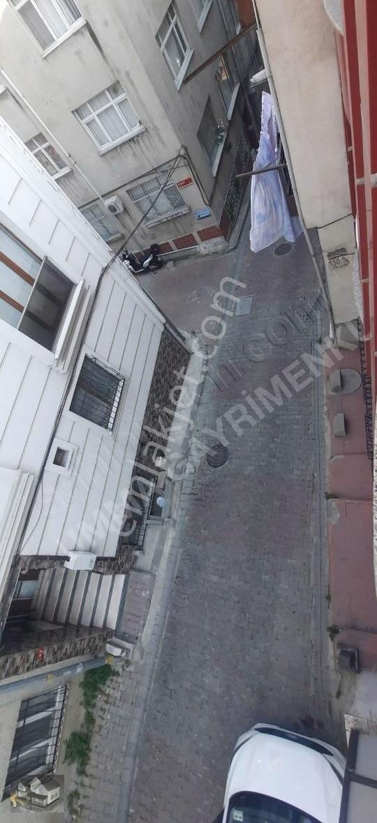 Eyüp İslambeyde Merkezi Konumda Caddeye Paralel Satılık Dublex - Görsel 23