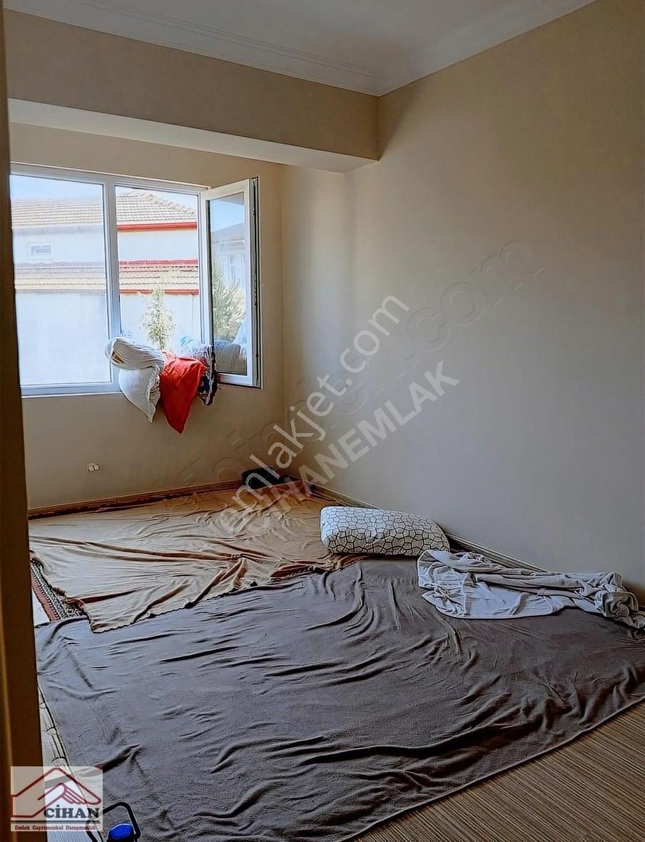 Cihan Emlak'dan Denize Sıfır Site İçerisinde 2+1 Daire - Görsel 2