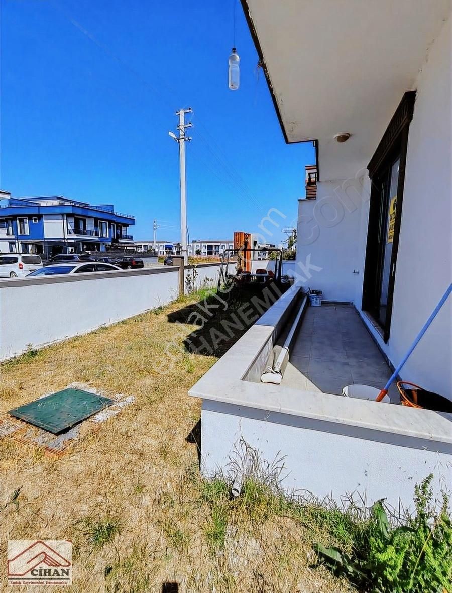 Aziziye Mah. Cadde Üzerinde Havuzlu Site İçerisinde 3+1 Tribleks - Görsel 18