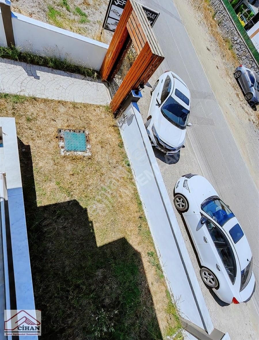 Aziziye Mah. Cadde Üzerinde Havuzlu Site İçerisinde 3+1 Tribleks - Görsel 12