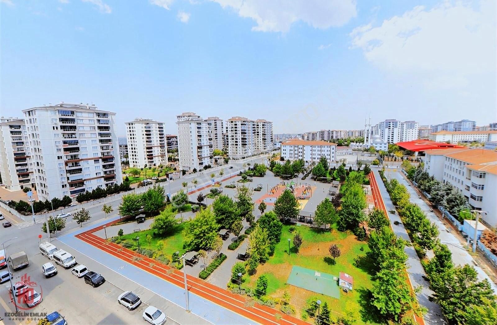Akkent Merkezde Lüks Yapılı Park Cepheli 2+1 Daire