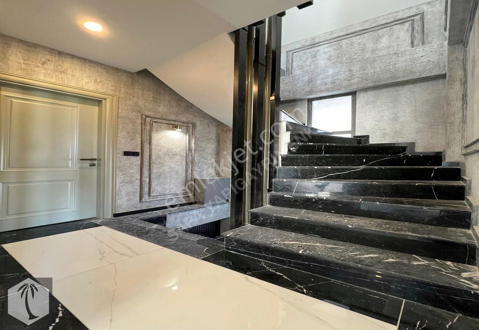 Beylikdüzü Safa Dan Deniz Manzaralı Müstakil Havuzlu Villa - Görsel 34