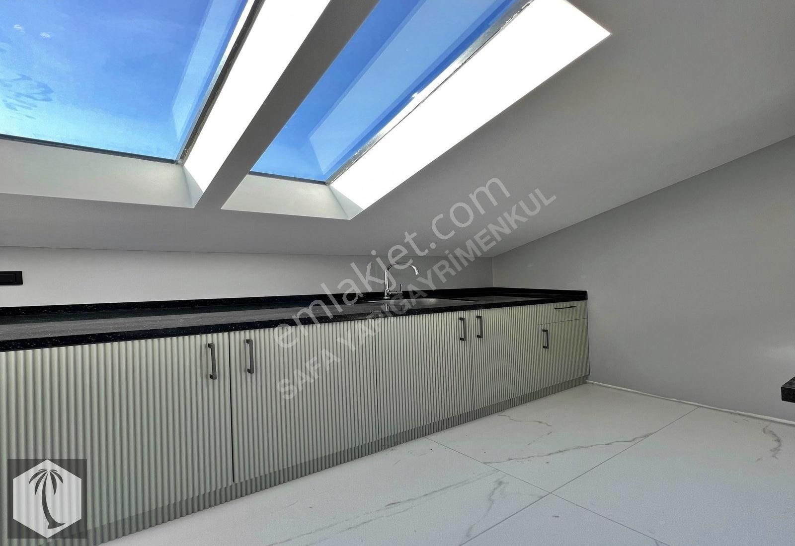 Beylikdüzü Safa Dan Deniz Manzaralı Müstakil Havuzlu Villa - Görsel 21