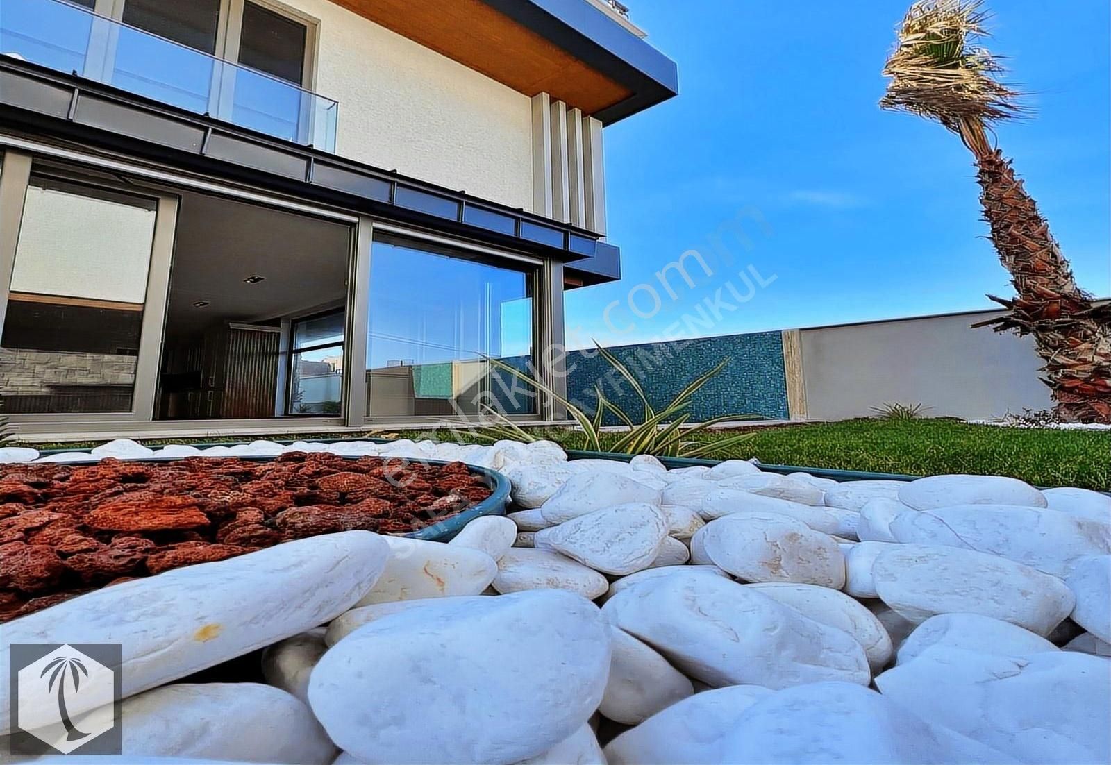 Beylikdüzü Safa Dan Deniz Manzaralı Müstakil Havuzlu Villa - Görsel 6