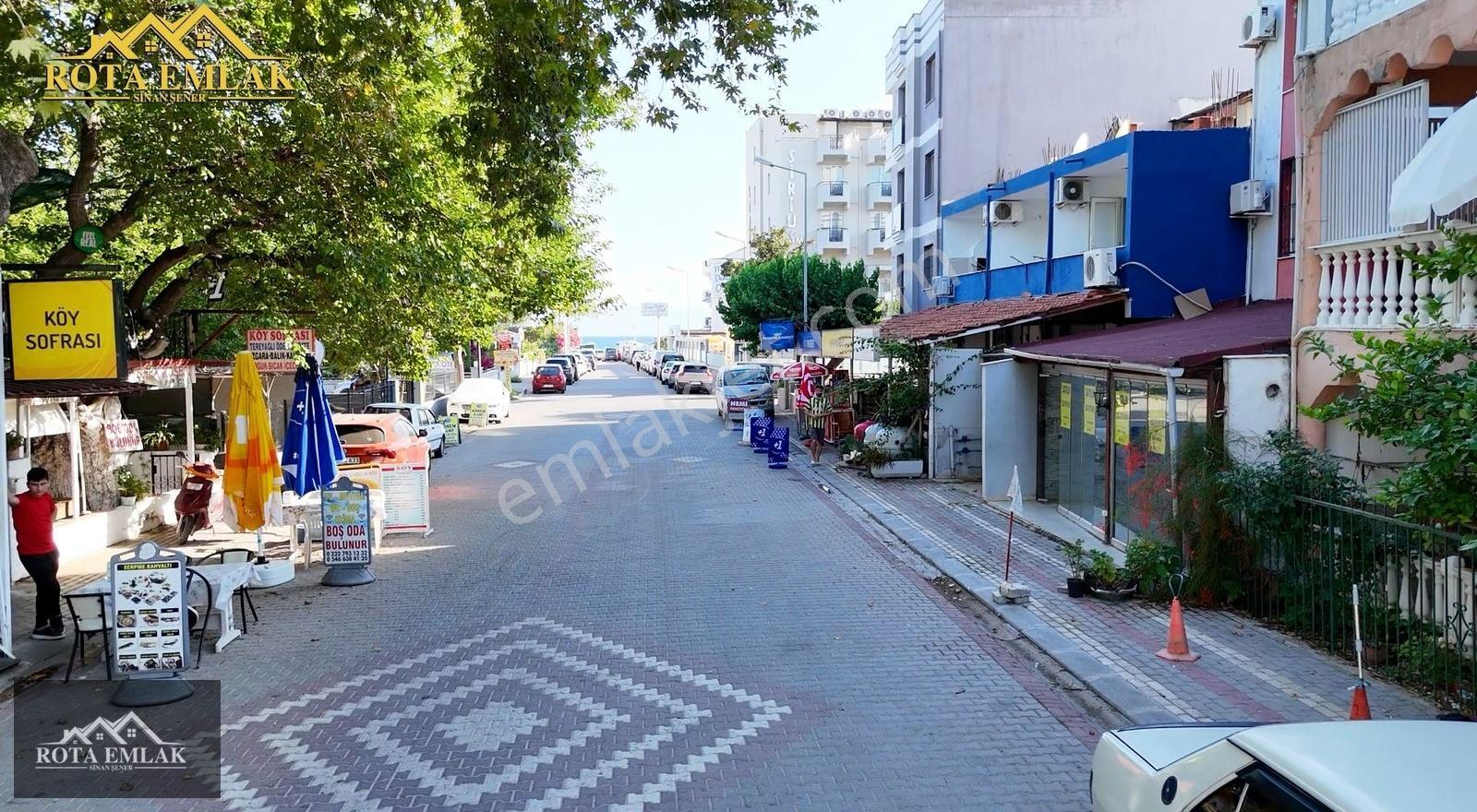 Rota Emlak'tan Gümüldür Gece Pazarında 170m2 Çift Cephe Dükkan