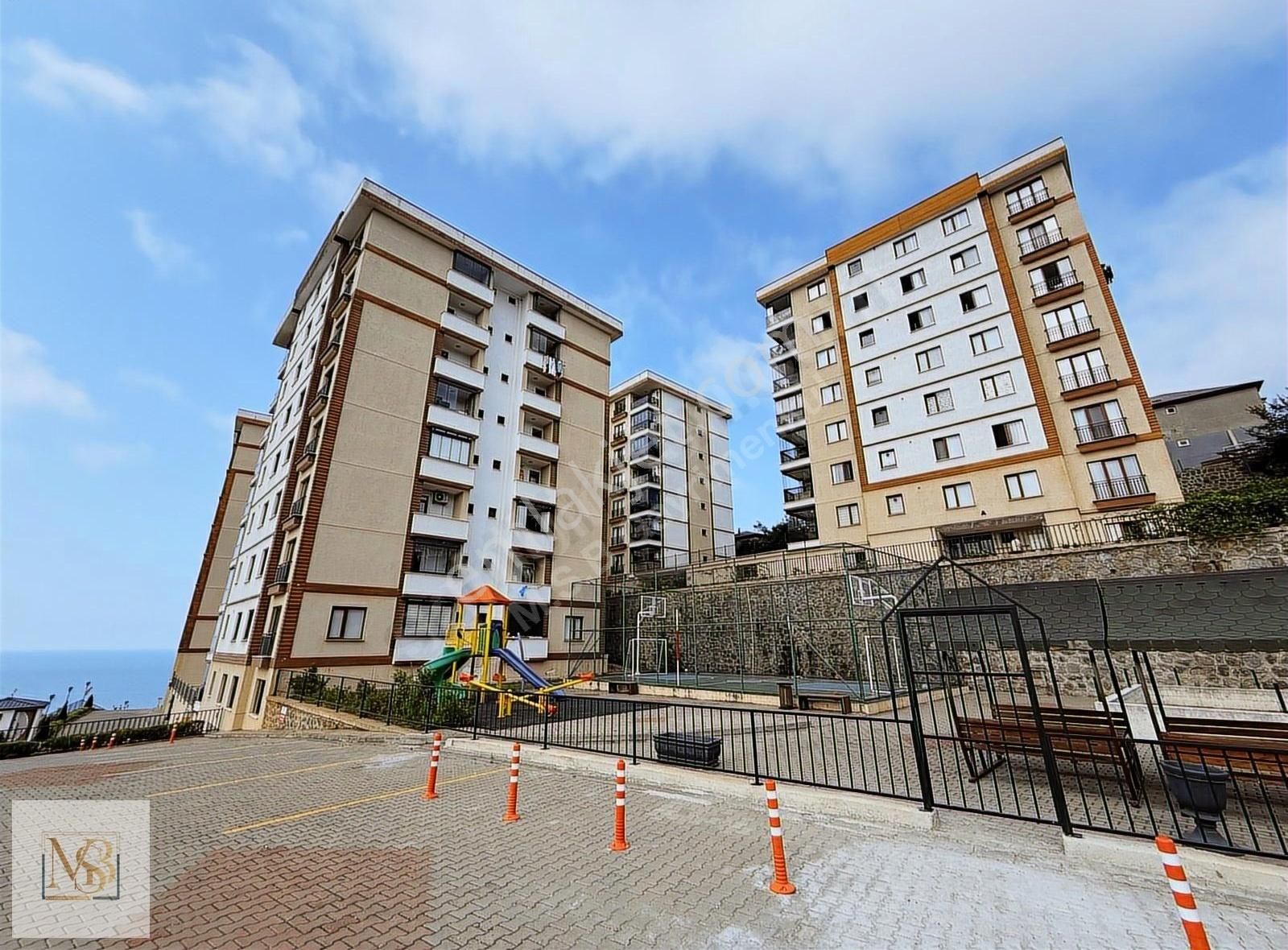 Msb Gayrimenkul'den Yalıncak Yalıkent Evlerinde Satılık 2+1daire