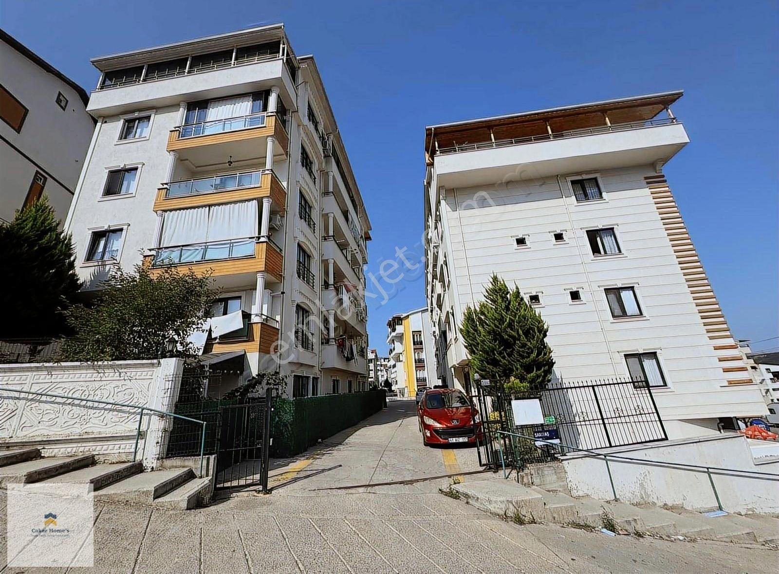 Özel Bahçeli Gündoğdu Boğazova Cad Üzeri Satılık 3+1 Daire - Görsel 25