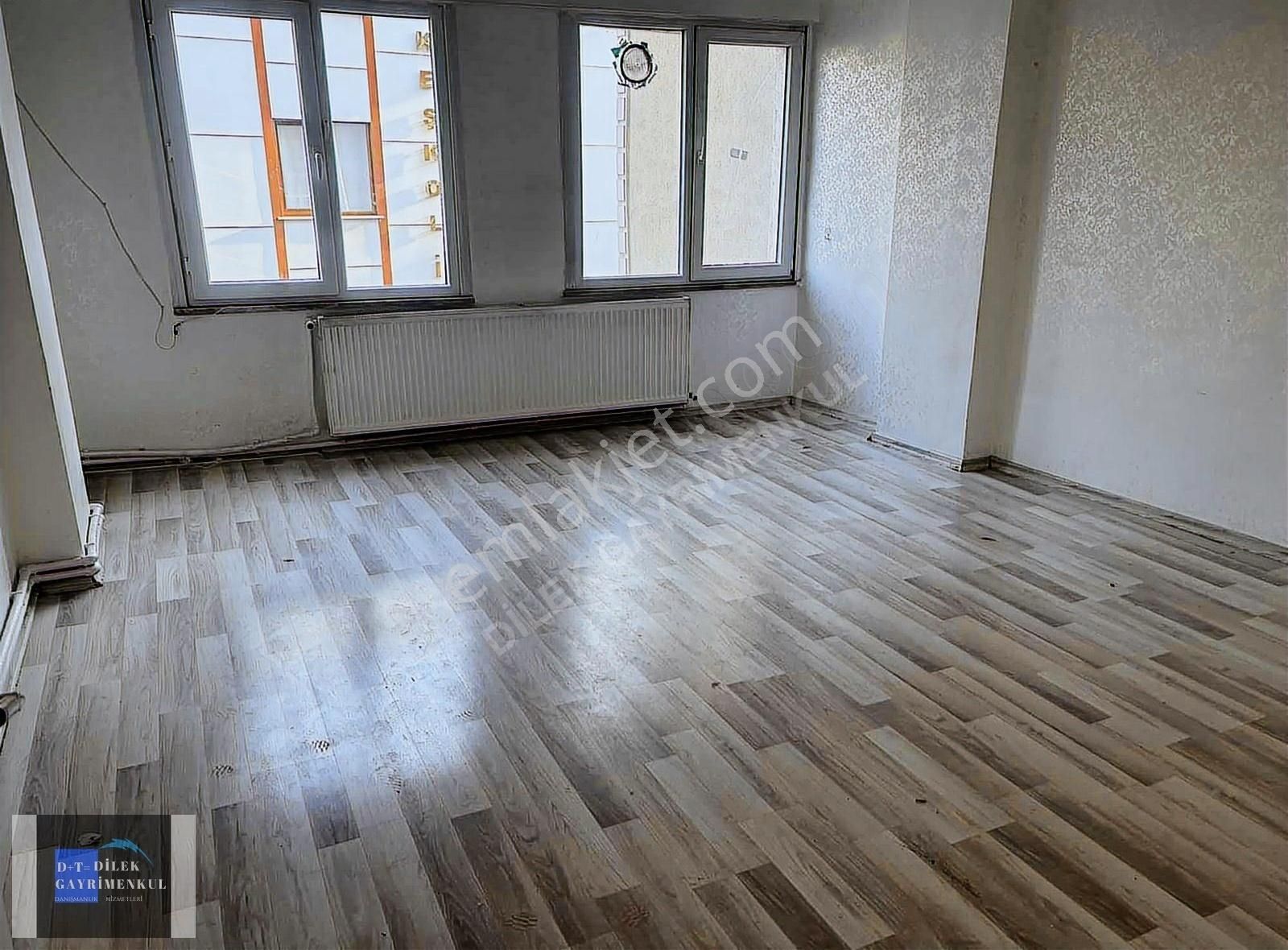 Medıpol Hastanesi Yanında Satılık Daire