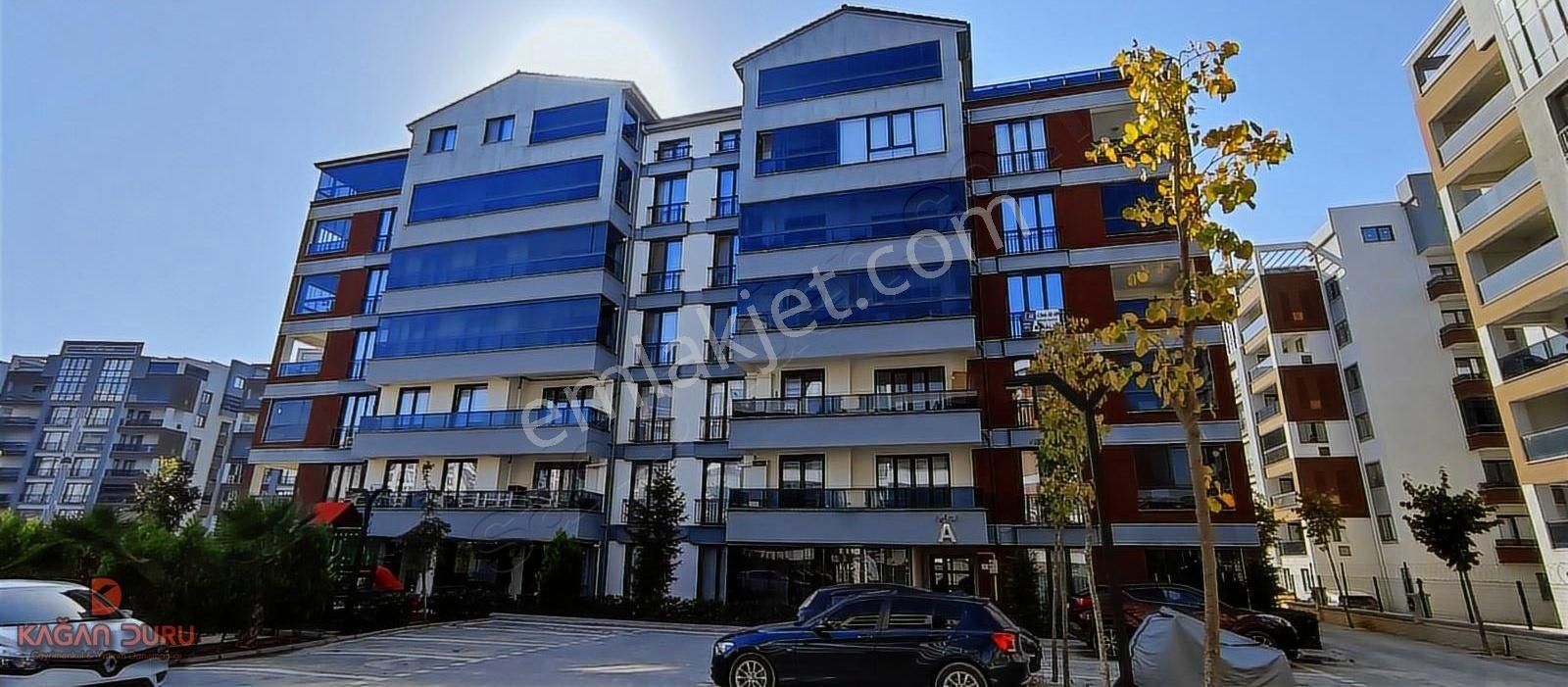 Bursa Nilüfer Balkan 100m2 2+1 Havuzlu Kiralık Daire