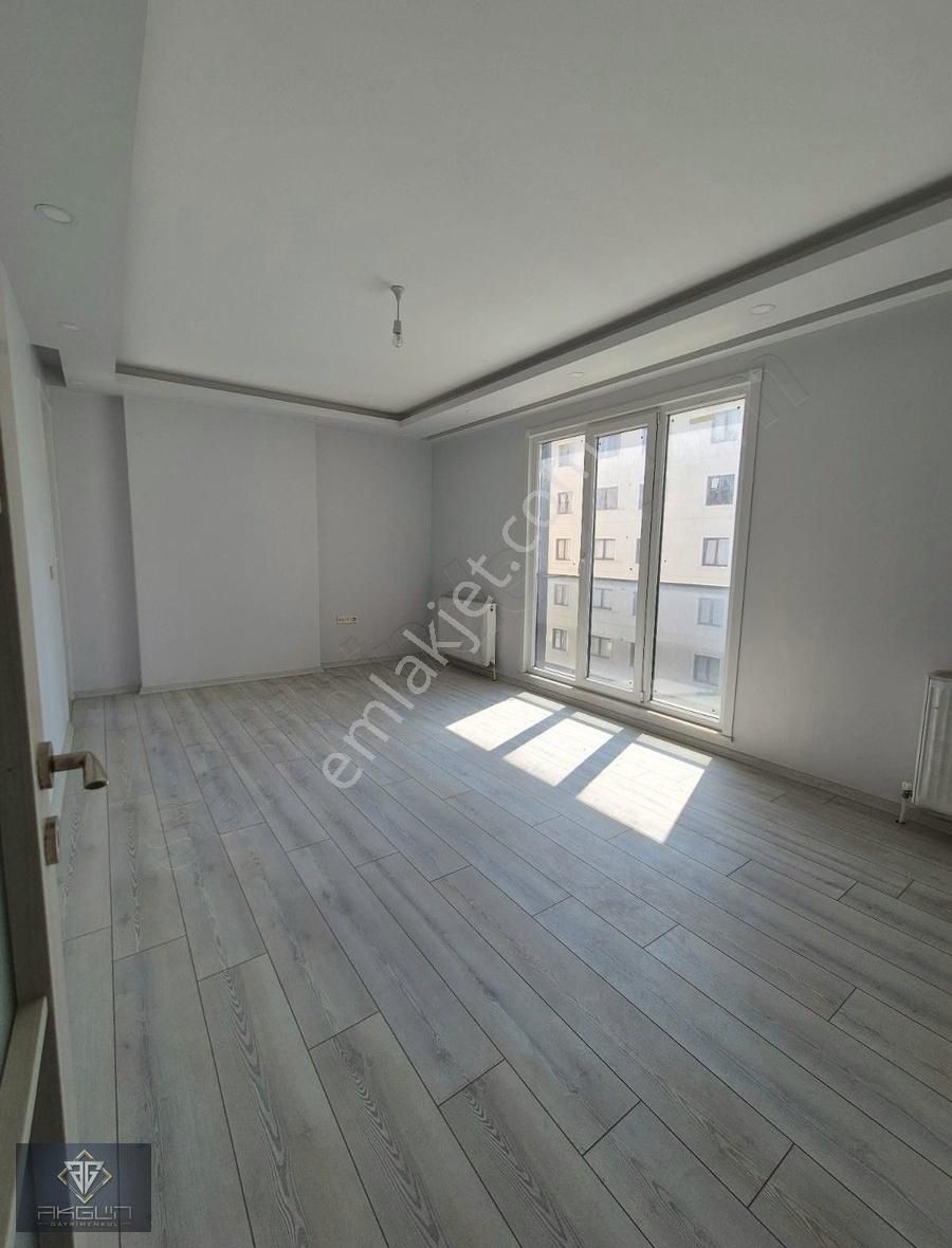 Karlıktepe De Cadde Üzeri Kiralık Daire
