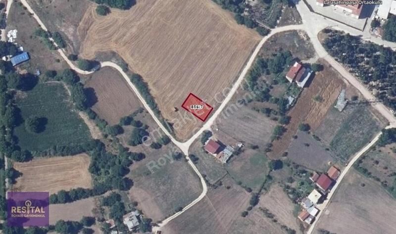 Mustafakemalpaşa' Da Asfalta Cephe Konut İmarlı Satılık Arsa