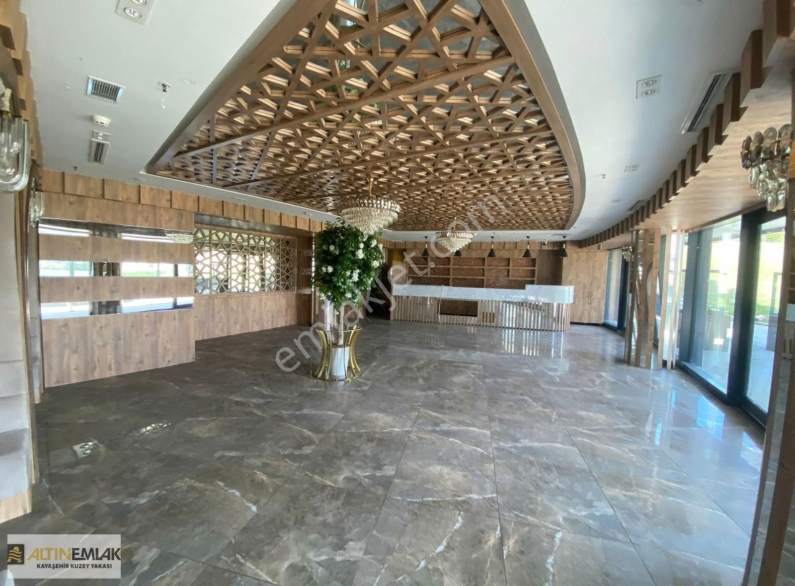 Başakşehir Kuzey Yakasında Park Cepheli 420m2 Kiralık Dükkan - Görsel 4