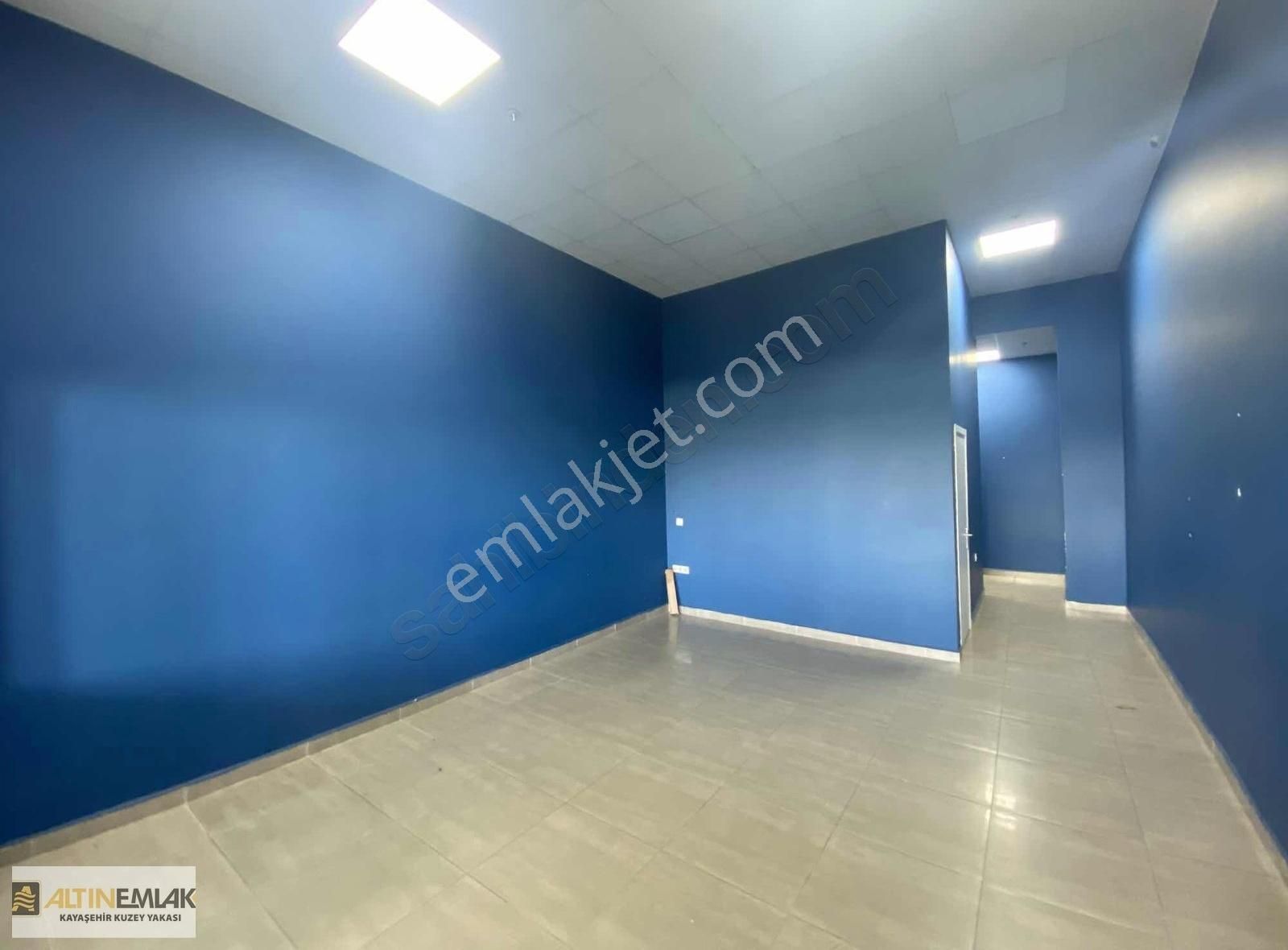 Park Mavera 1 Meydan Cephede Üst Katta Kiralık 250 M2 Dükkan - Görsel 8