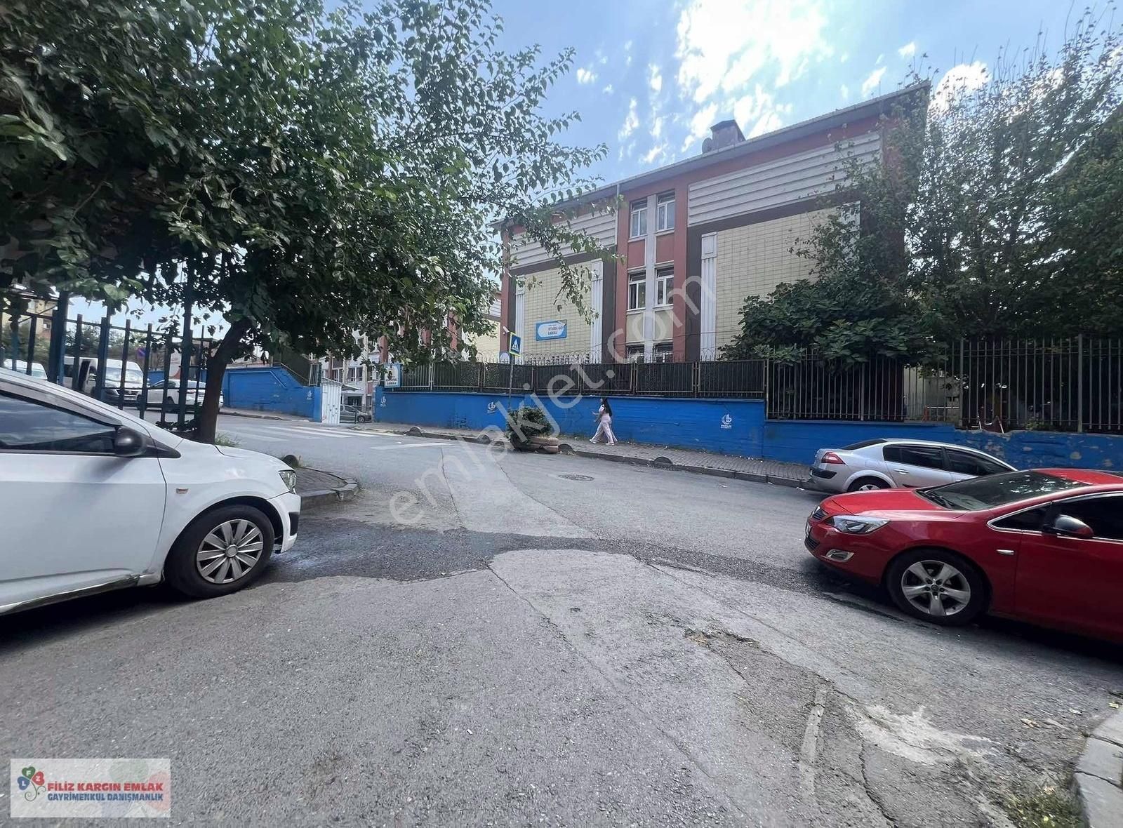 Bağcılar Kemalpaşada 2+1 Yüksek Giriş Temiz Kiralık Daire