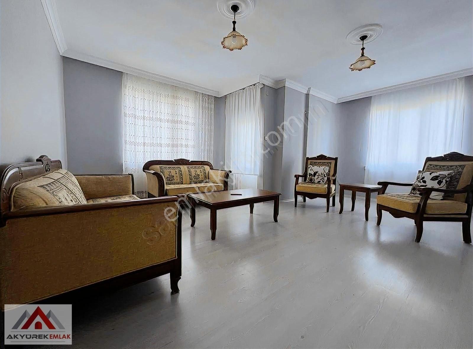 Akyürek'ten Yenişehir Sayapark Civarı Kiralık 3+1 Daire