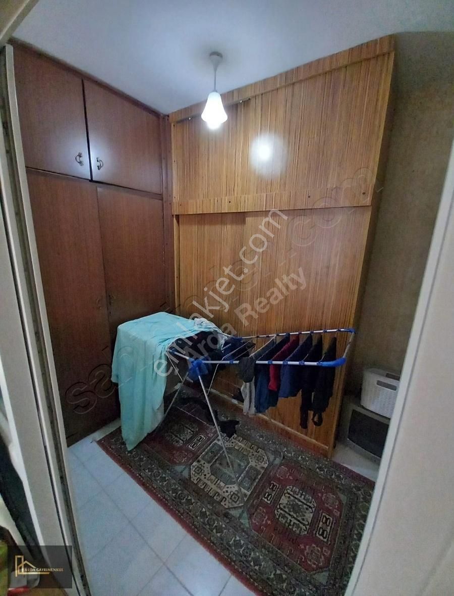 K.yaka Çarşı Yakını Geniş Sokak Çitf Cephe 2+1 75 M2 - Görsel 14