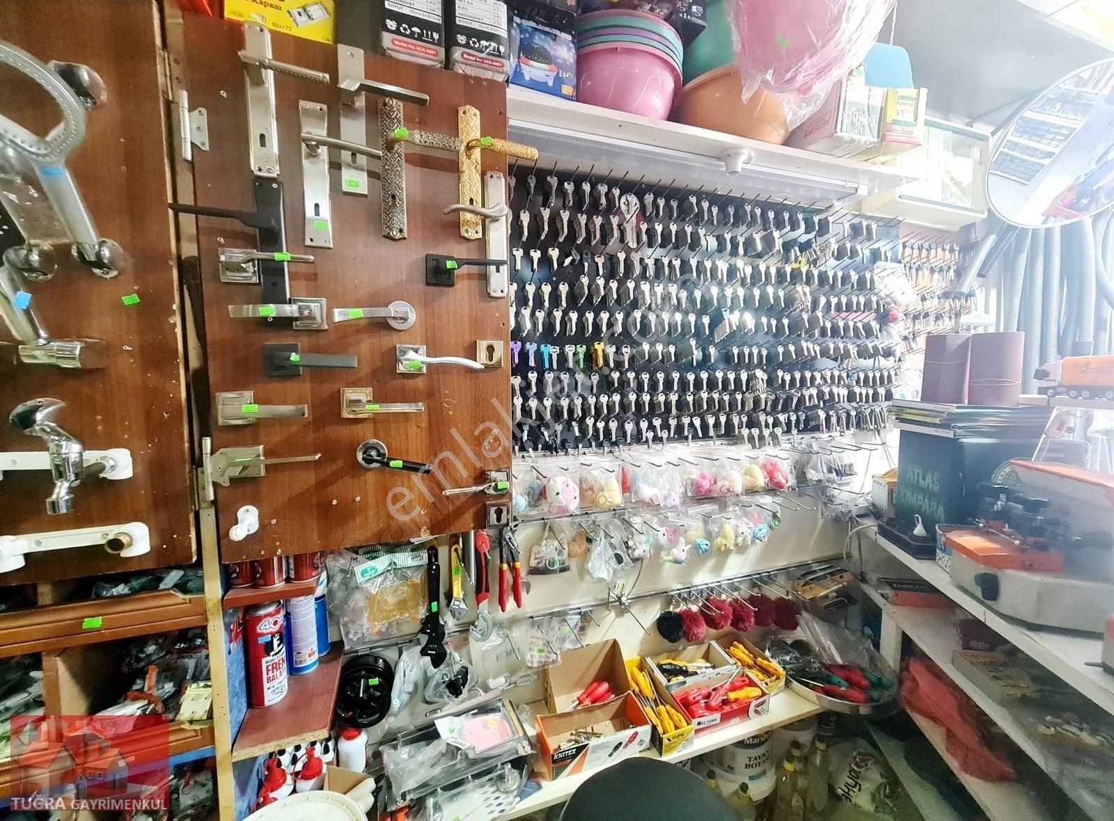 Etimesgut İşlek Cadde Üzeri Müşterisi Çok Olan Full Malzemeli Dükkan - Görsel 6