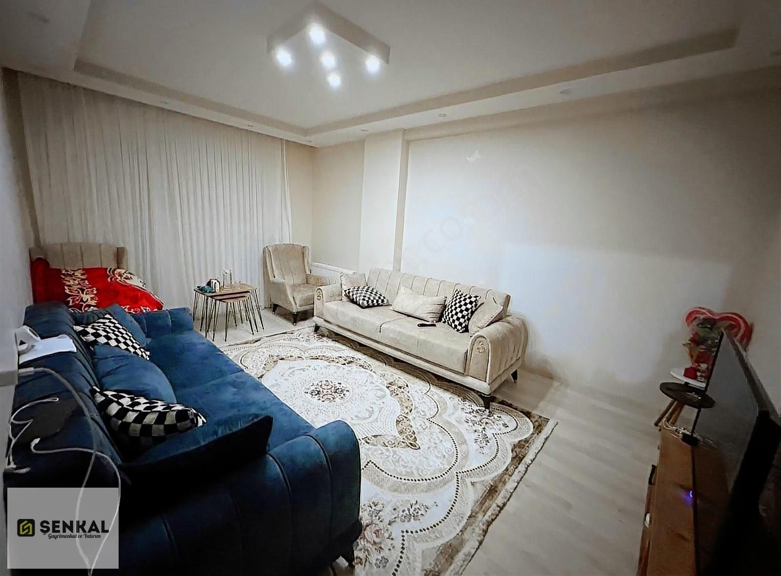 Şenkal Gayrimenkul'den İstasyon Mahallesinde 2+1 Kiralık